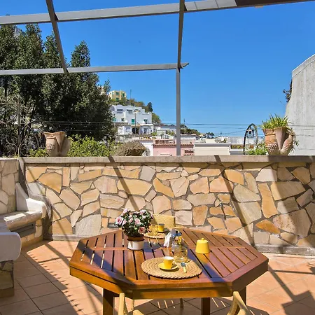 Дом отдыха Charming Mediterranean