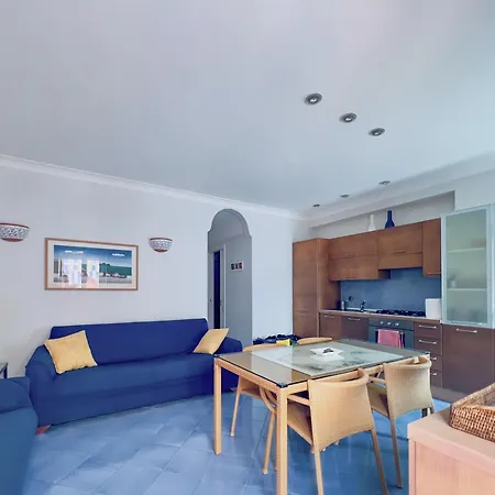 Charming Mediterranean 卡普里